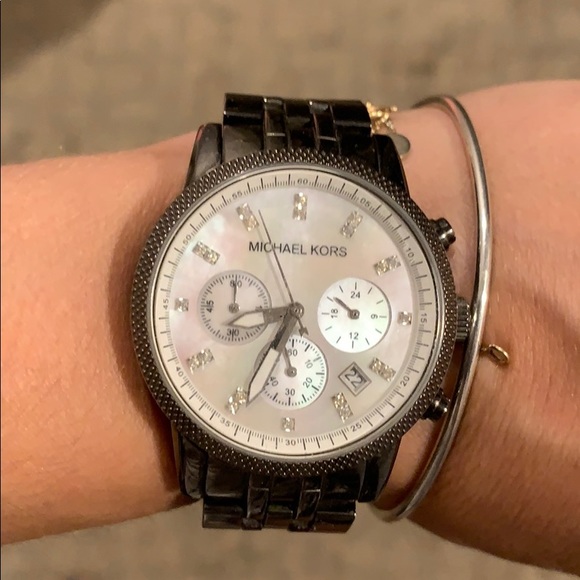 Michael Kors Watch in gunmetal - Picture 1 of 7